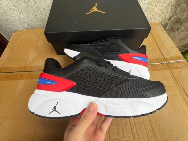 Jordan TRUNNER FLOW-M-0001