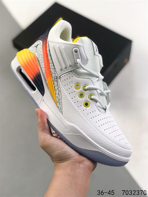 Jordan Max Aura 5-W-0004