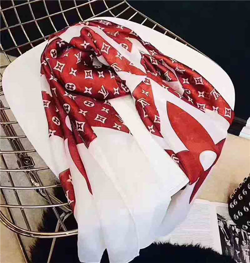 LV-Silk Scarf-018