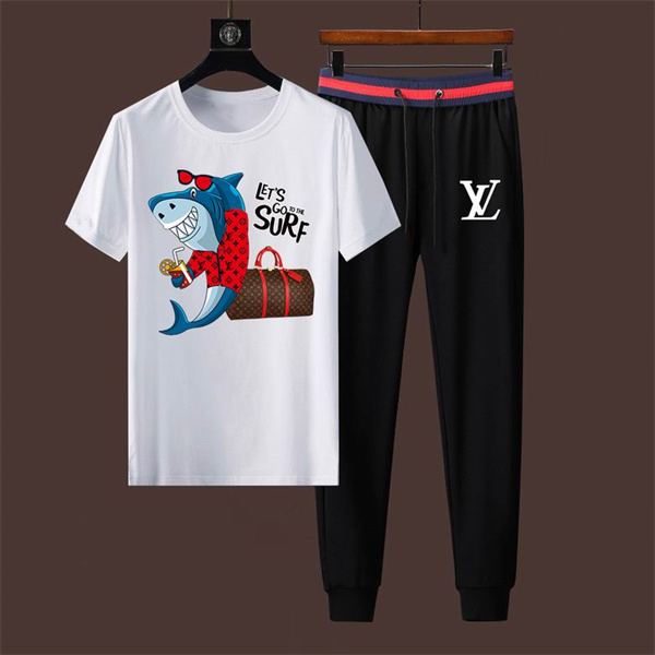 LV T-shirt(Suits)-070