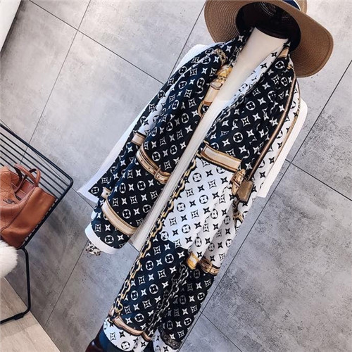 LV-Silk Scarf-009