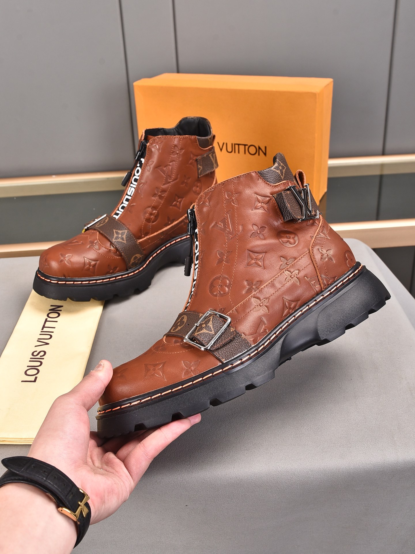 LV(High)Shoes-M-0328