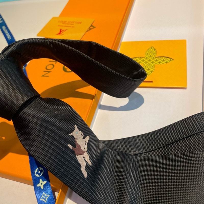 Lv-Tie-0133