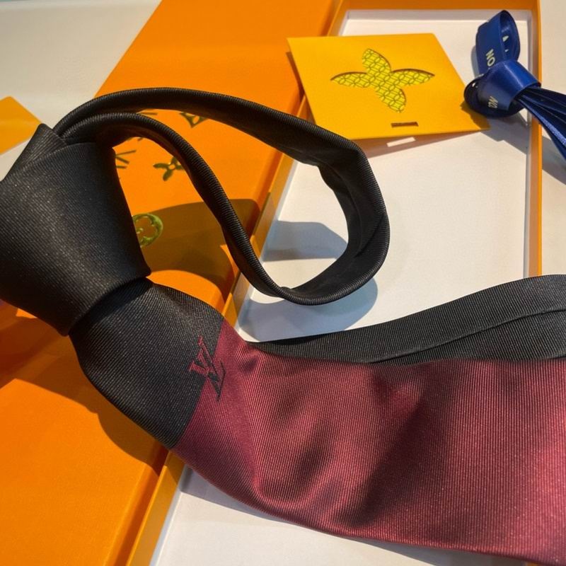 Lv-Tie-0151