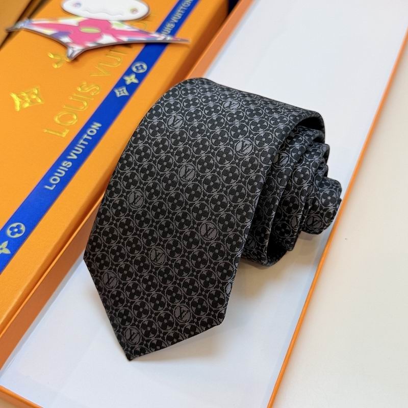 Lv-Tie-0270
