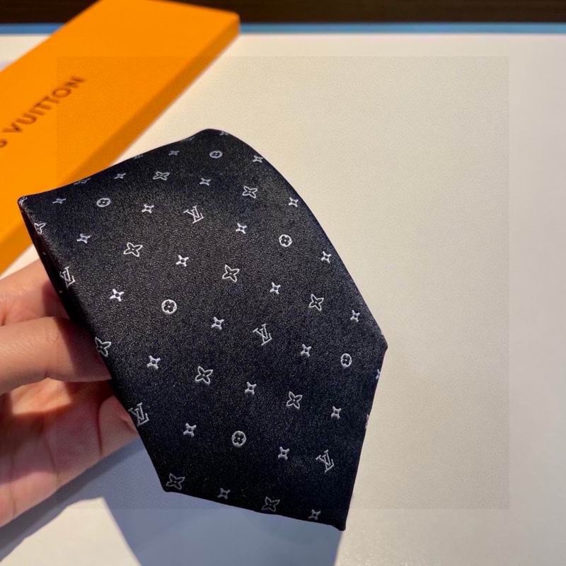 Lv-Tie-0065