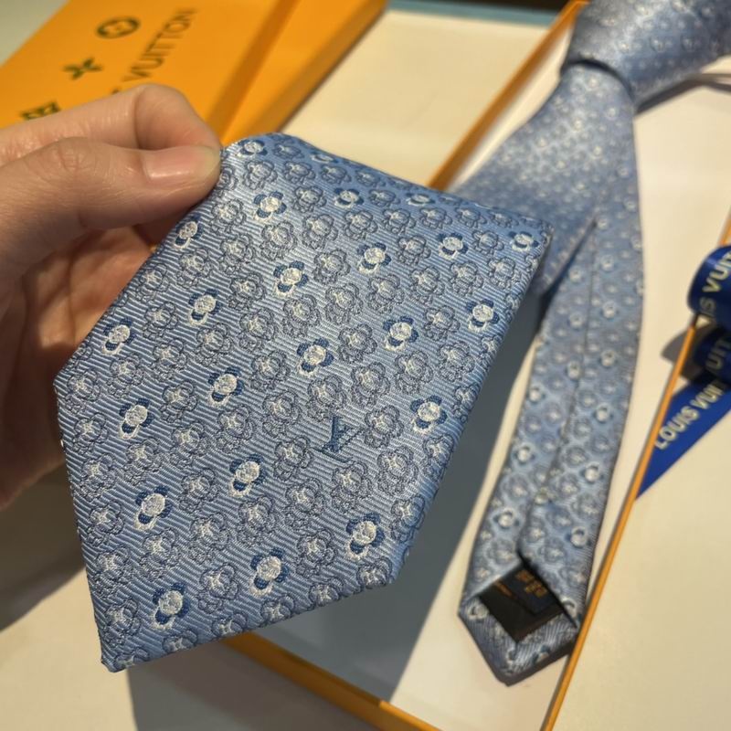 Lv-Tie-0077