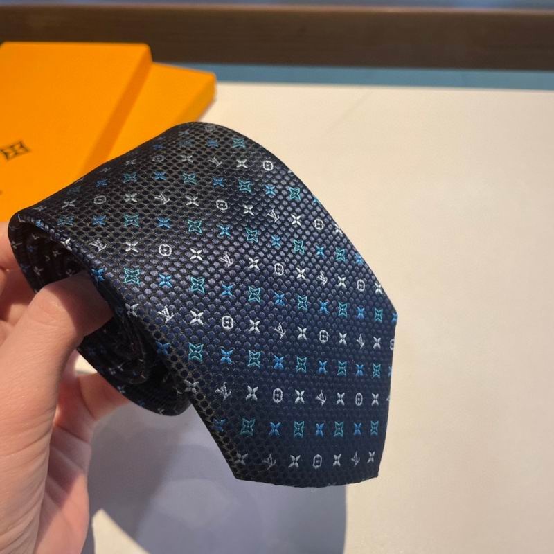 Lv-Tie-0092