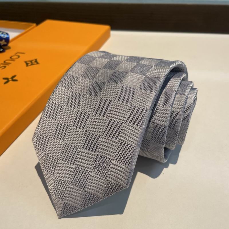 Lv-Tie-0093