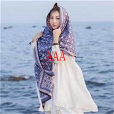 LV-Shawl-267