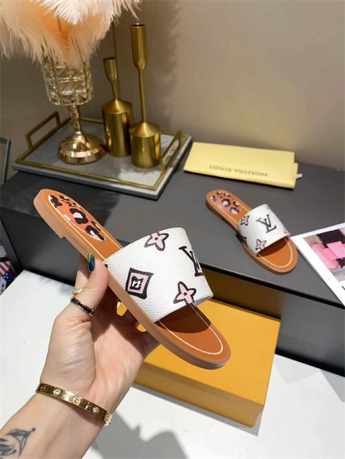 LV Sandal-W-428