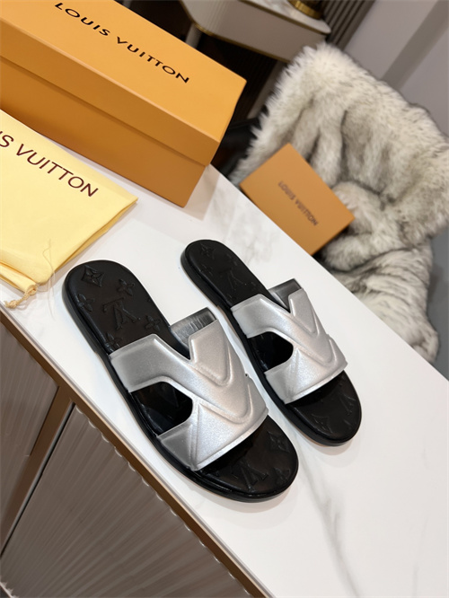 LV Sandal-W-480