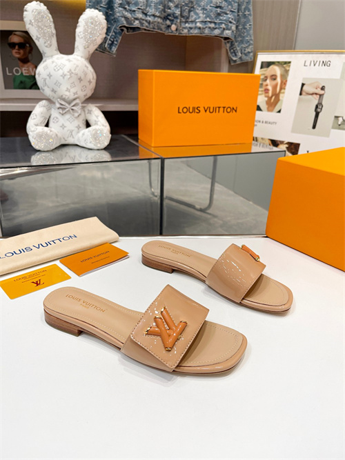 LV Sandal-W-561