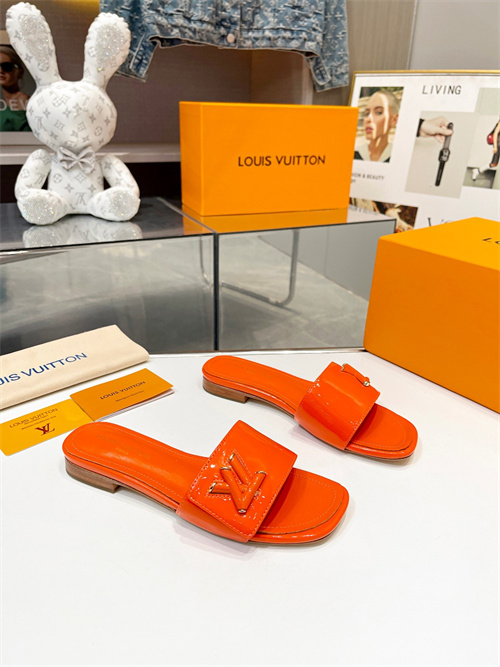 LV Sandal-W-562