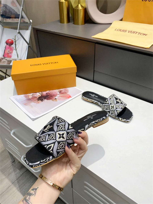 LV Sandal-W-169