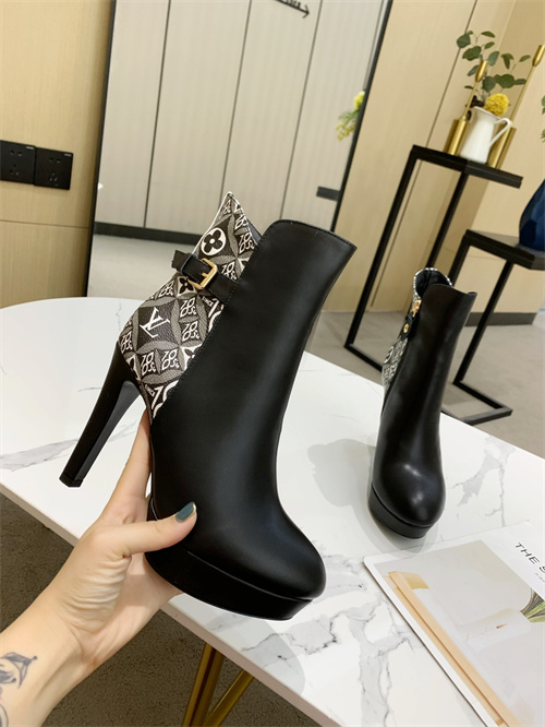 LV Boots(AAA)-118