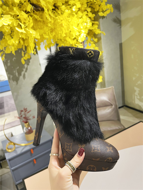 LV Boots(AAA)-158