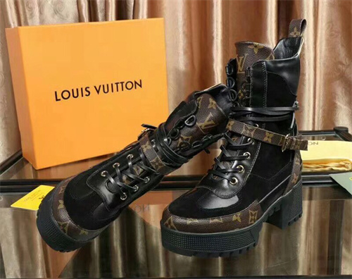 LV Boots(AAA)-245