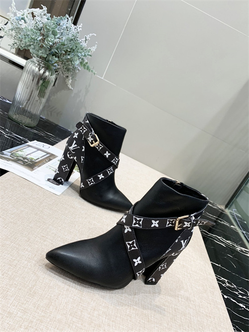 LV Boots(AAA)-047