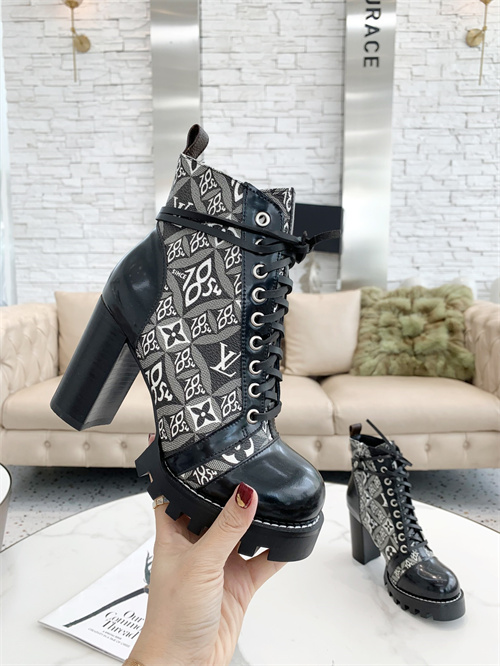 LV Boots(AAA)-093