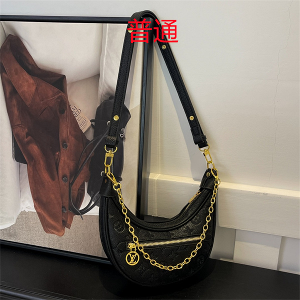 LV small bag-1054