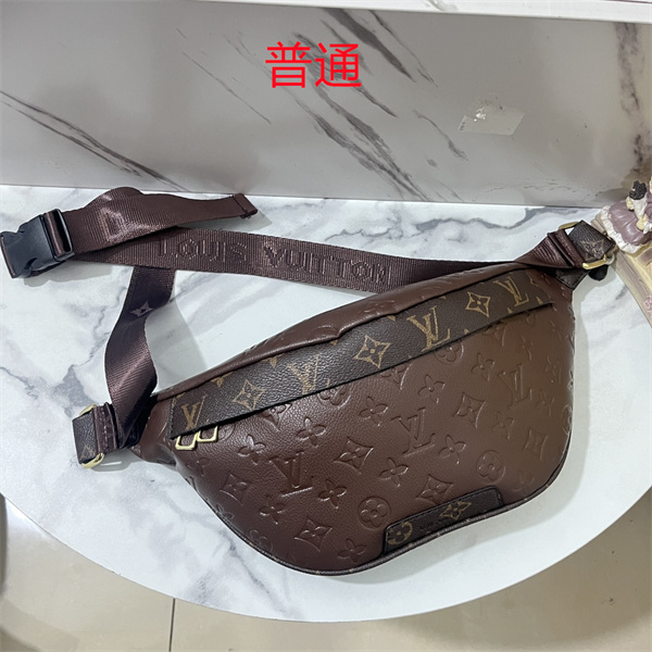 LV small bag-1667
