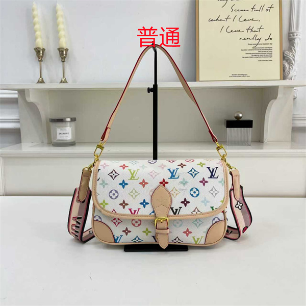 LV small bag-2332