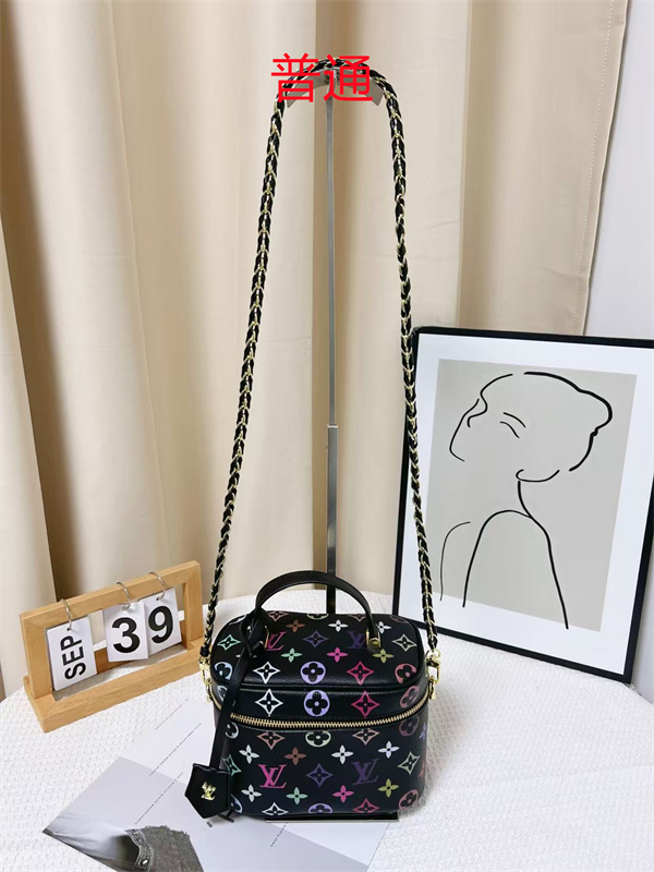 LV small bag-0761