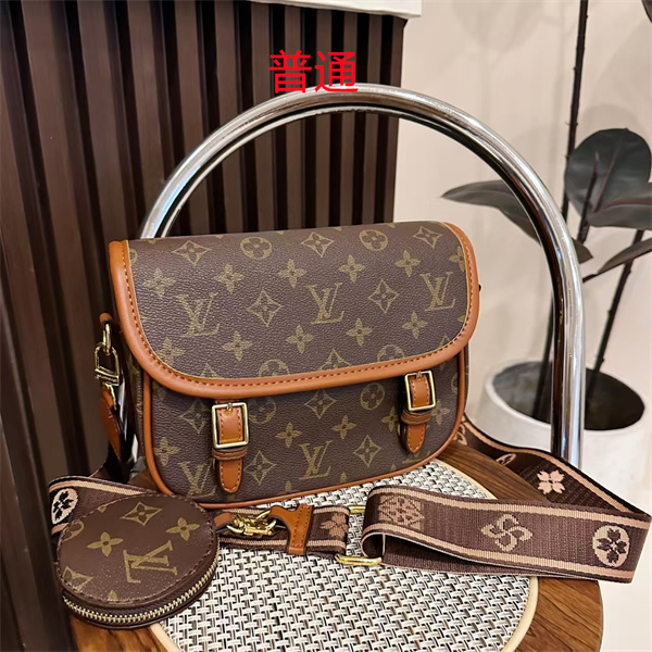 LV small bag-0822