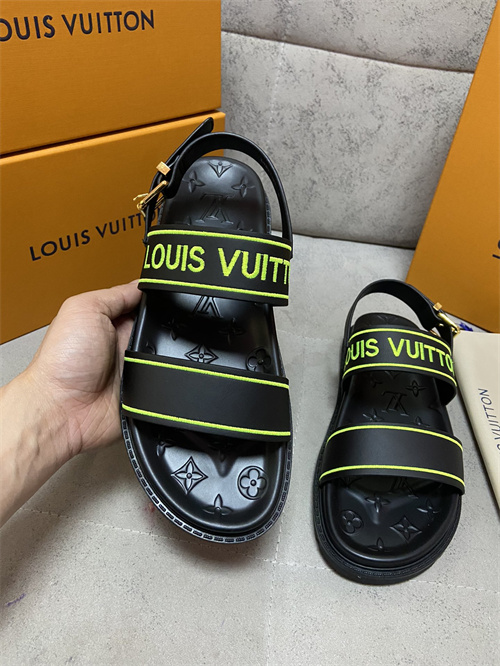 LV Sandal-M(2)-015