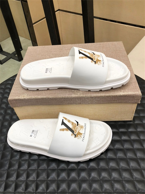 LV Sandal-M(2)-561