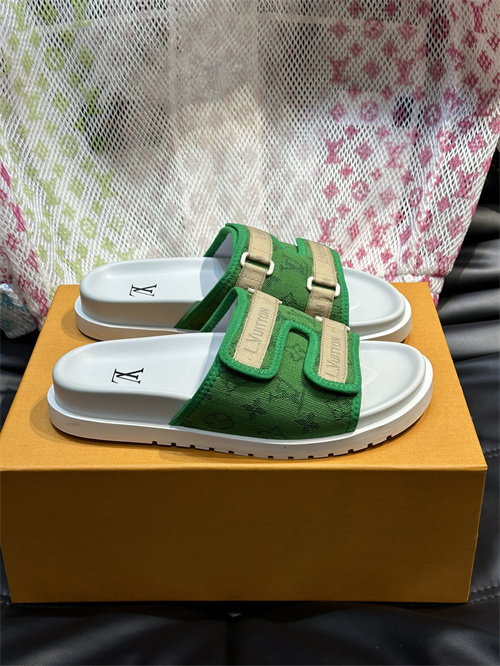 LV Sandal-M(3)-0002