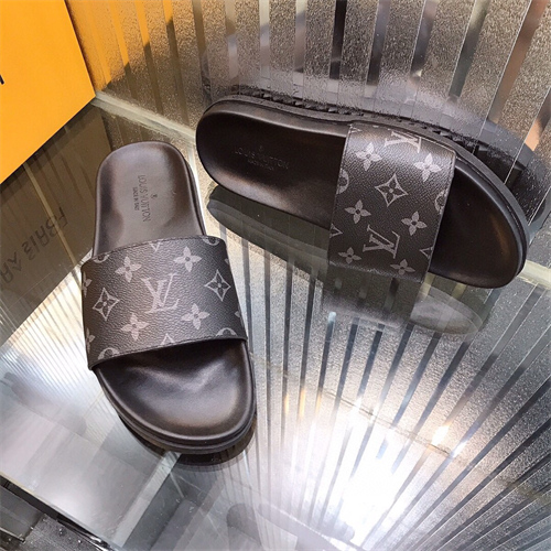 LV Sandal-M-216