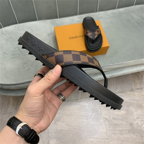 LV Sandal-M-372