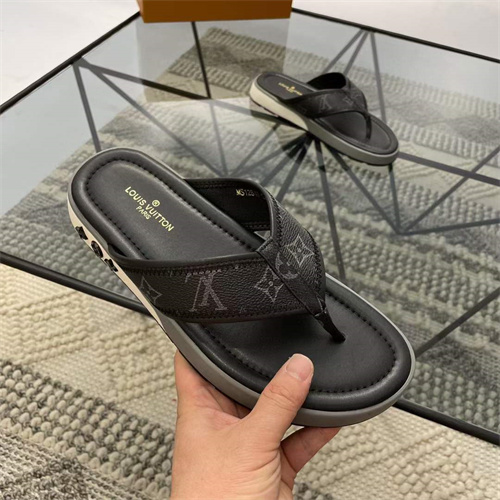 LV Sandal-M-702