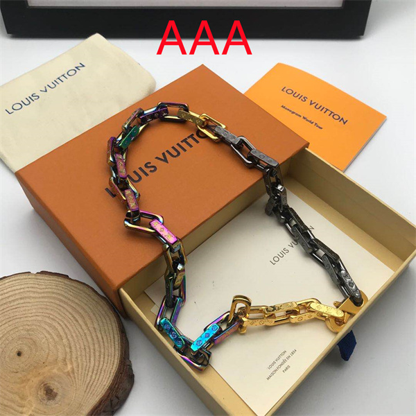 LV Necklace-034