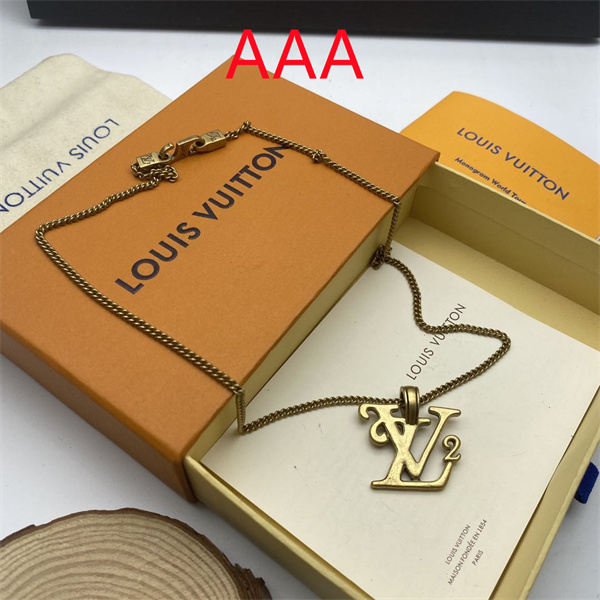 LV Necklace-035