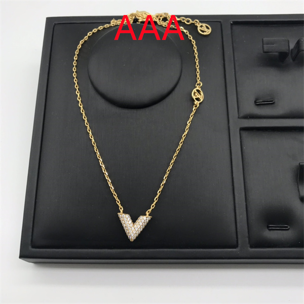 LV Necklace-047