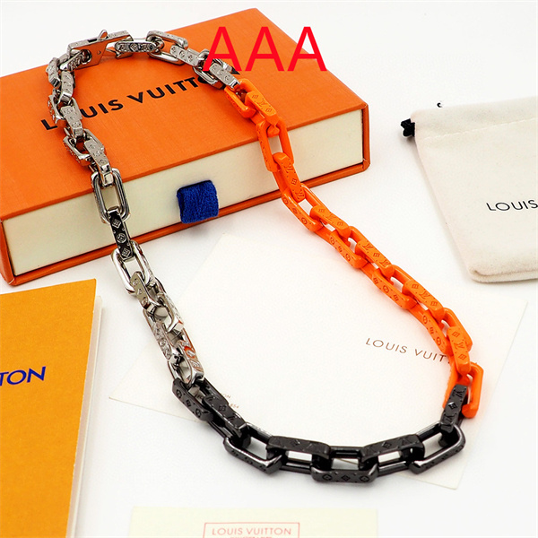 LV Necklace-056