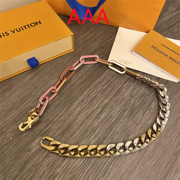 LV Necklace-057
