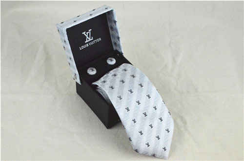 Lv-Tie-011