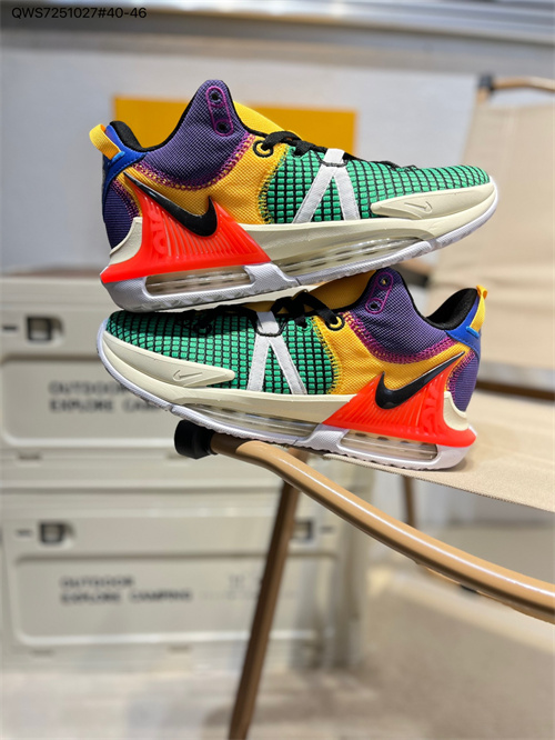 LeBron Witness 7-0016