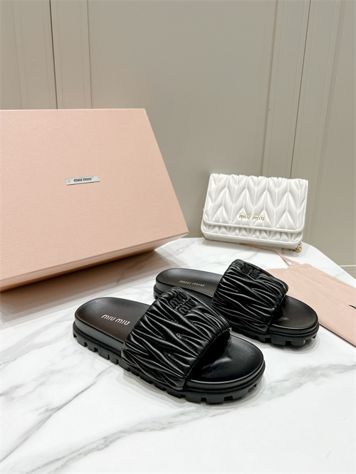 Miu Miu Slipper-W-0017