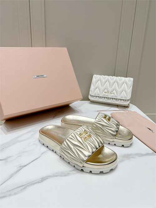 Miu Miu Slipper-W-0019