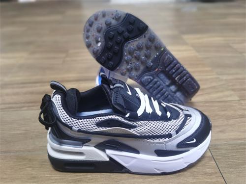 NIKE AIR MAX FURY OSA NRG-M-001