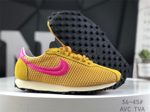 NIKE LDWAFFLE SACAI-M-0116