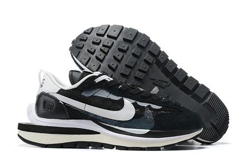 NIKE LDWAFFLE SACAI-W-016