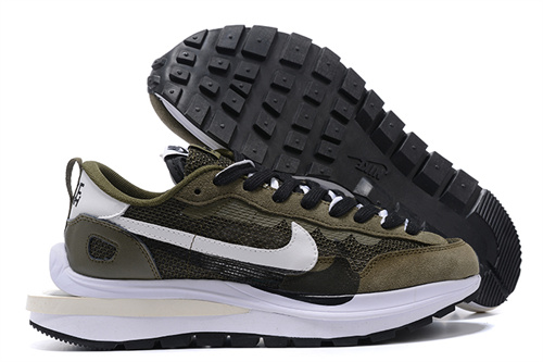 NIKE LDWAFFLE SACAI-M-040