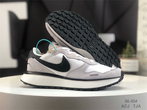 NIKE LDWAFFLE SACAI-W-083