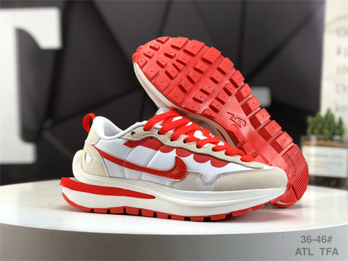 NIKE LDWAFFLE SACAI-M-0105